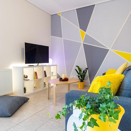 Yelayellow House Near To Airport, Rafina Port And Metropolitan Expo 아르테미다 외부 사진