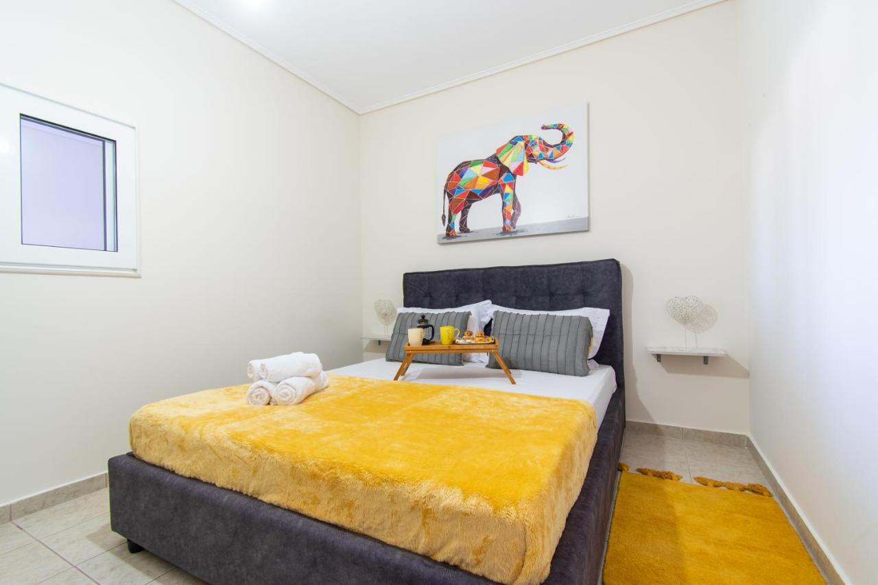 Yelayellow House Near To Airport, Rafina Port And Metropolitan Expo 아르테미다 외부 사진